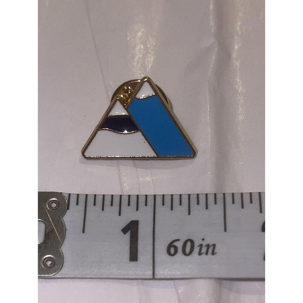 Double Mountain Snow Covered Peaks Ski Pin Brooch